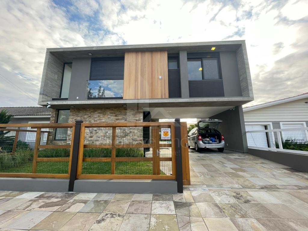 Sobrado 5 Dormitórios