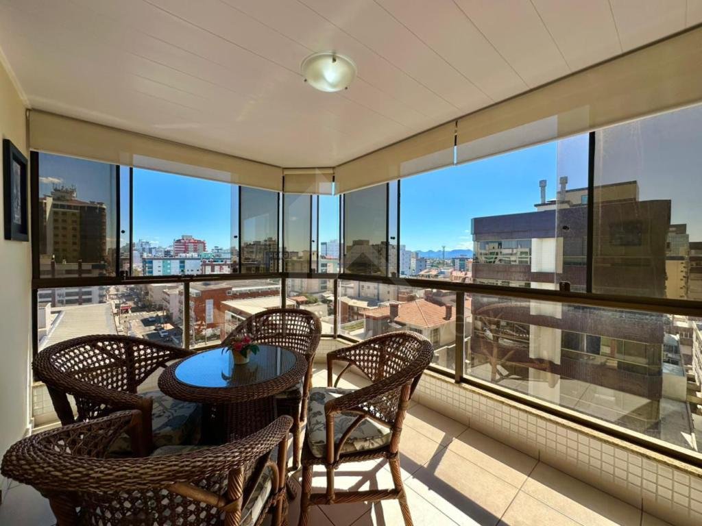 Apartamento 2 Dormitórios