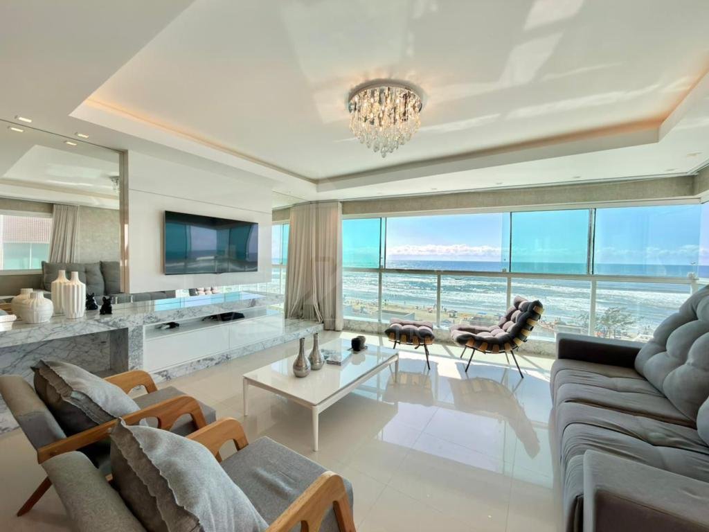 Apartamento 4 Dormitórios