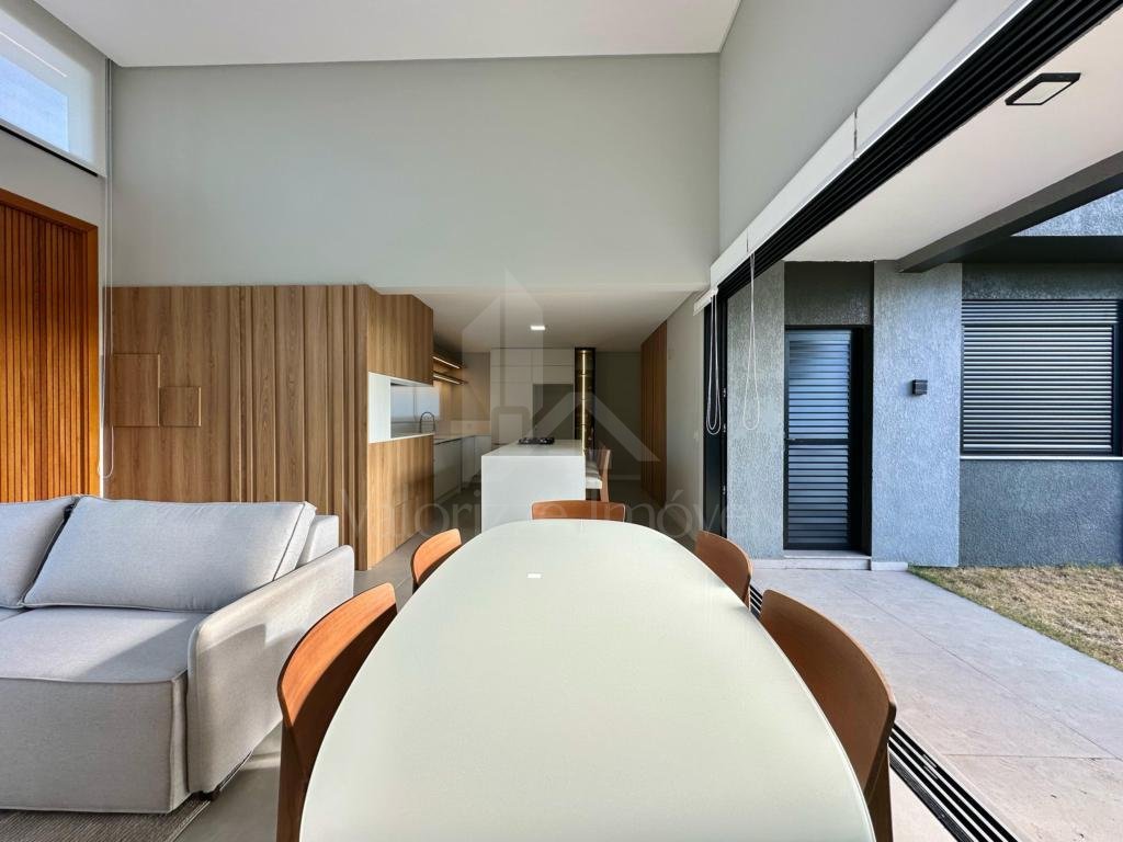 Casa em Condominio 3 dormitorios