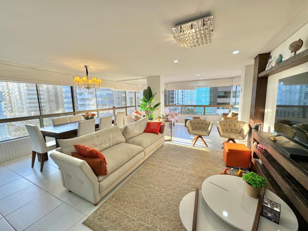 Apartamento 3 Dormitórios