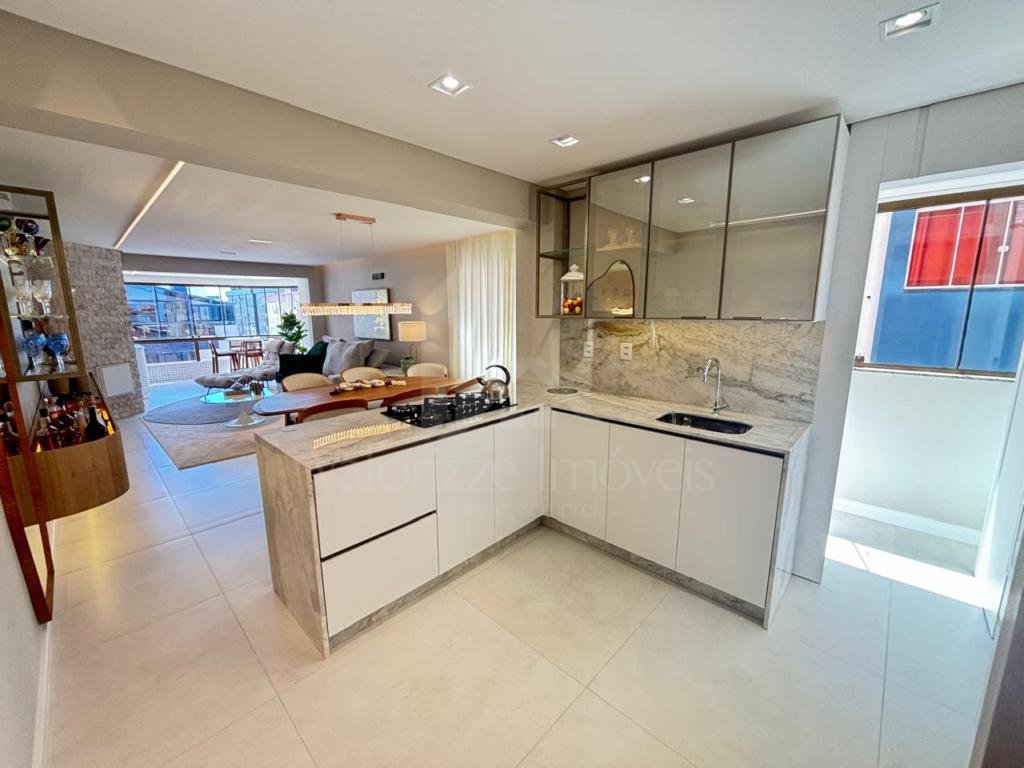 Apartamento 3 Dormitórios