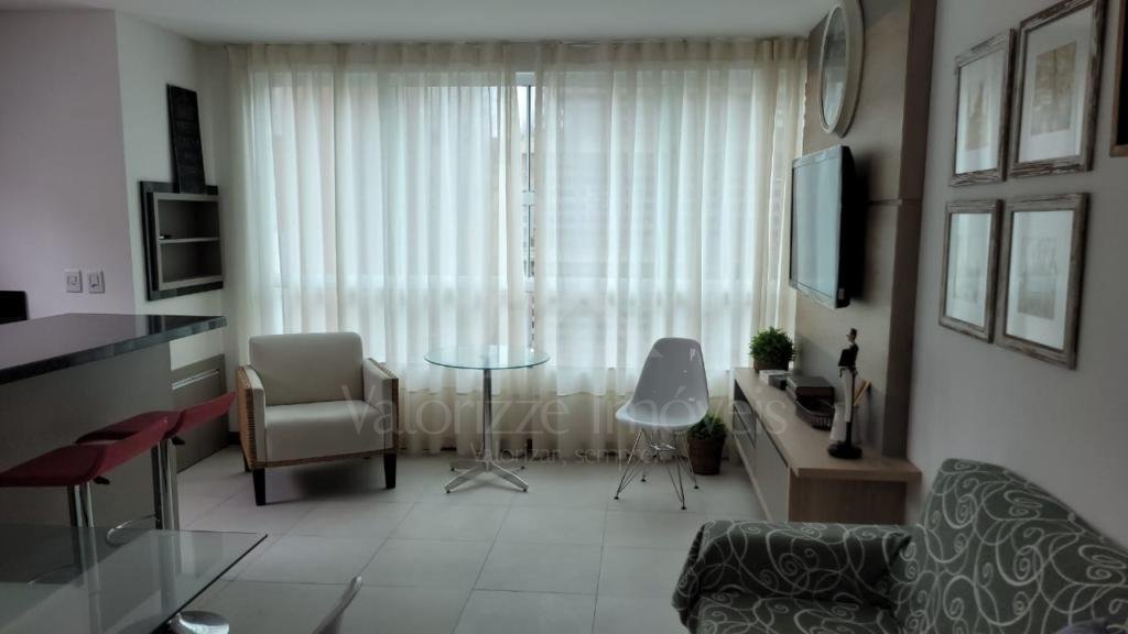 Apartamento 3 Dormitórios