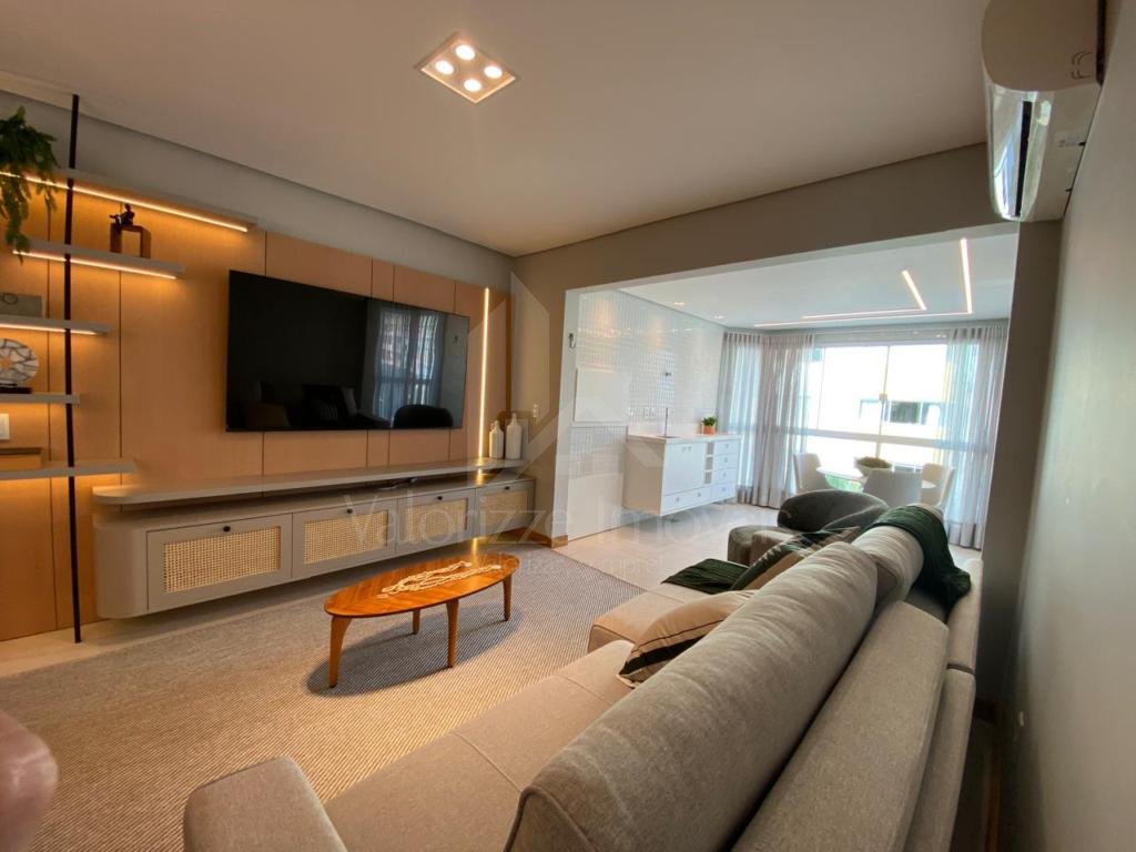 Apartamento 3 Dormitórios