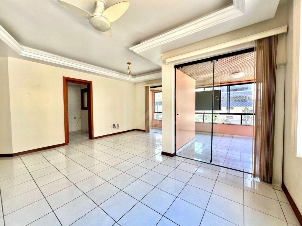 Apartamento 3 Dormitórios