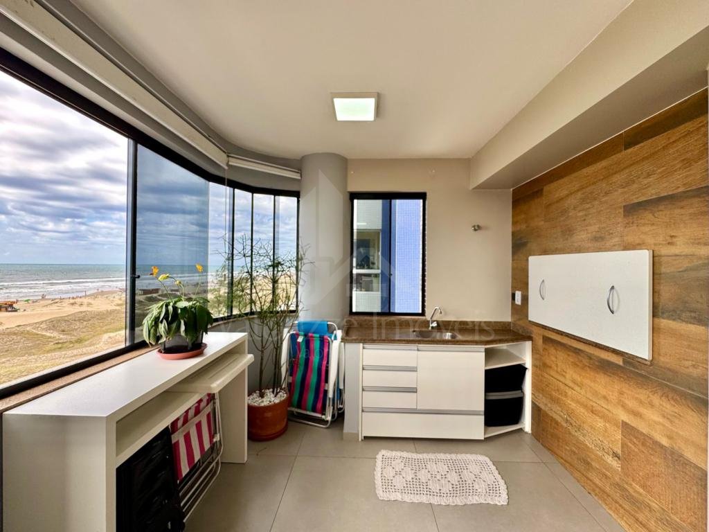 Apartamento 4 Dormitórios