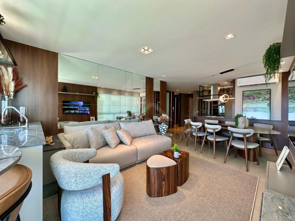 Apartamento 3 Dormitórios