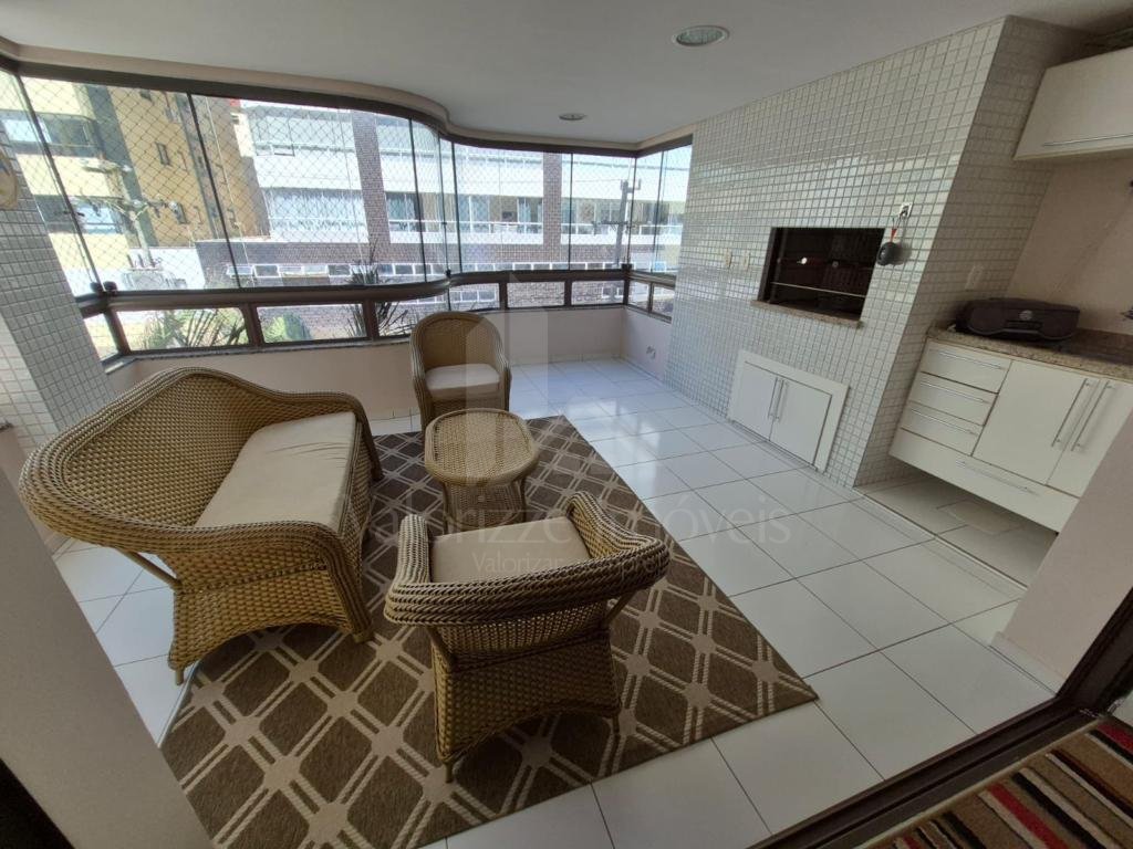 Apartamento 3 Dormitórios