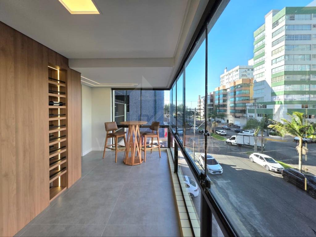 Apartamento 3 Dormitórios