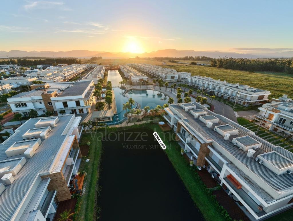 Casa em Condominio 3 dormitorios