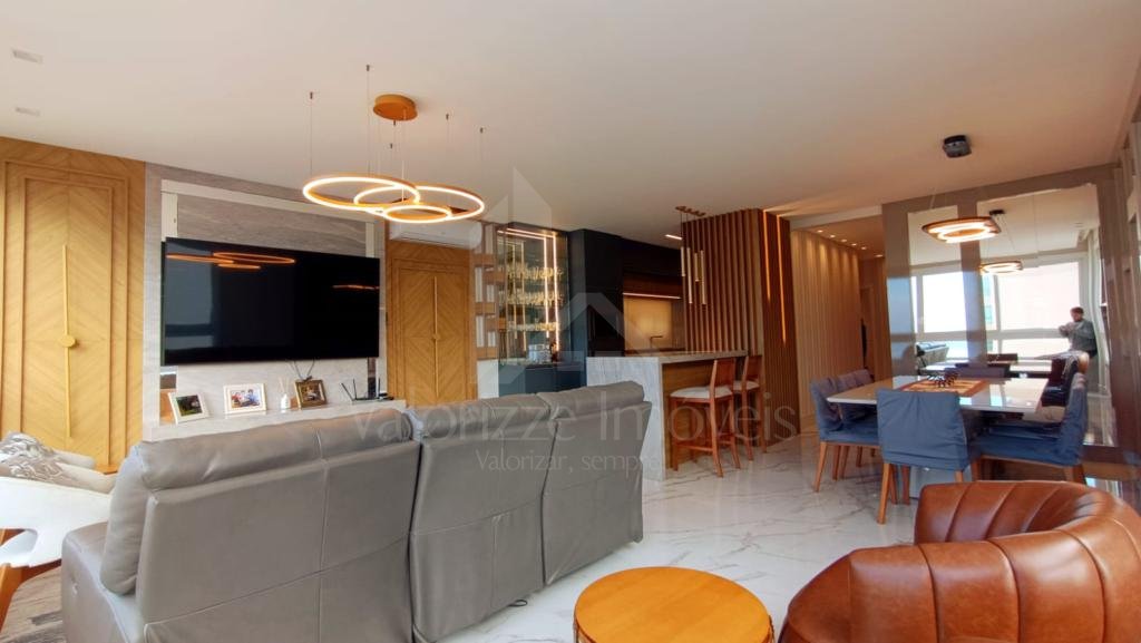 Apartamento 4 Dormitórios