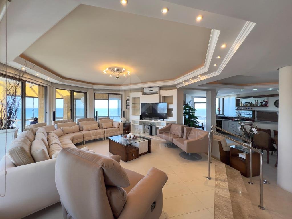 Apartamento 4 Dormitórios