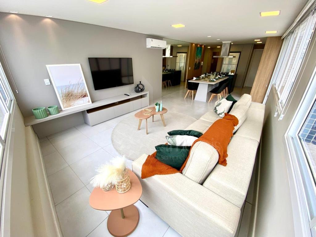 Apartamento 3 Dormitórios