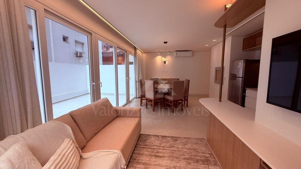 Apartamento 3 Dormitórios