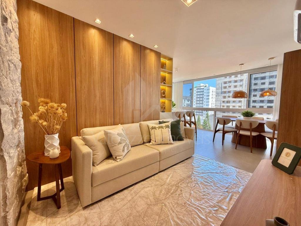 Apartamento 3 Dormitórios