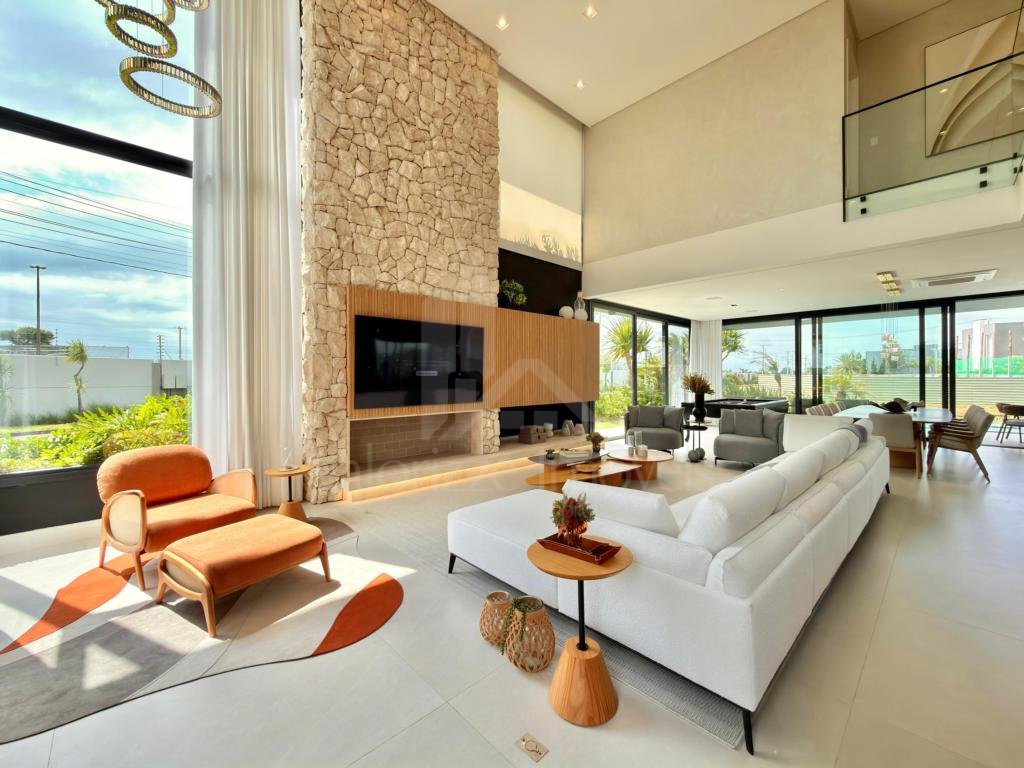 Casa em Condominio 5 dormitorios