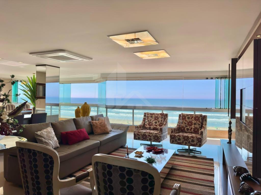 Apartamento 4 Dormitórios