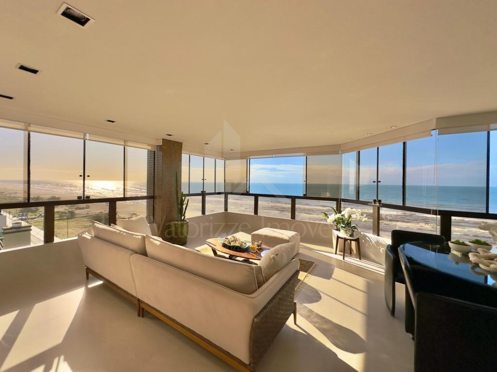 Cobertura 4 Dormitórios