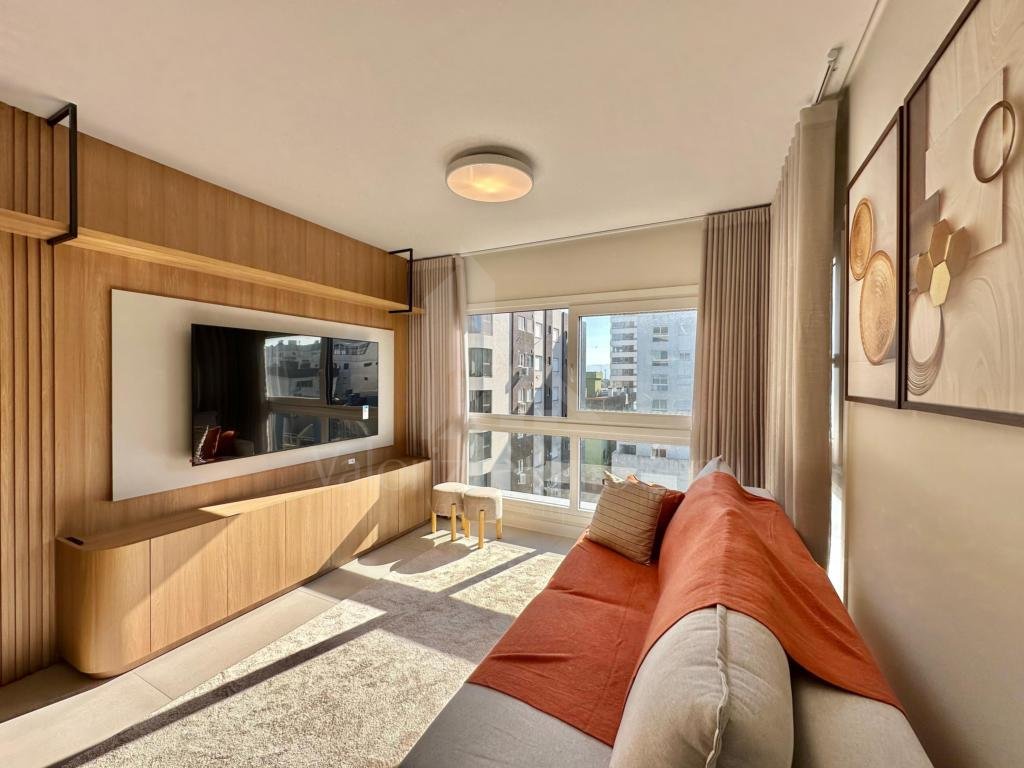 Apartamento 3 Dormitórios