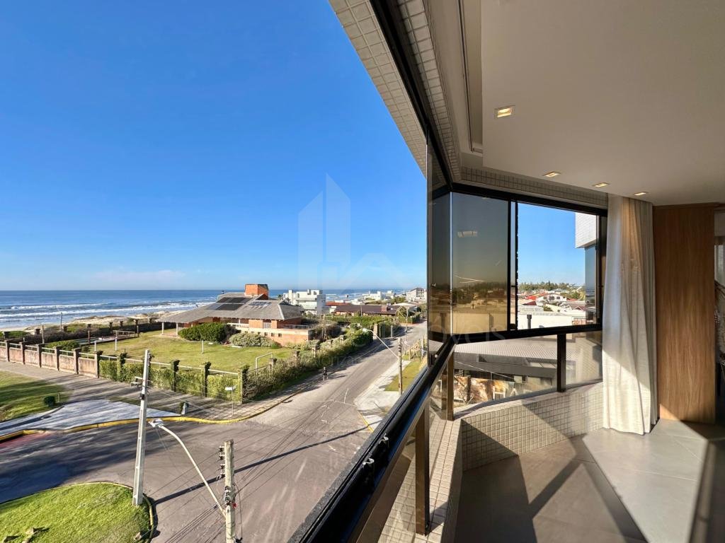 Apartamento 3 Dormitórios