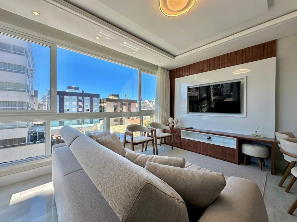 Apartamento 3 Dormitórios