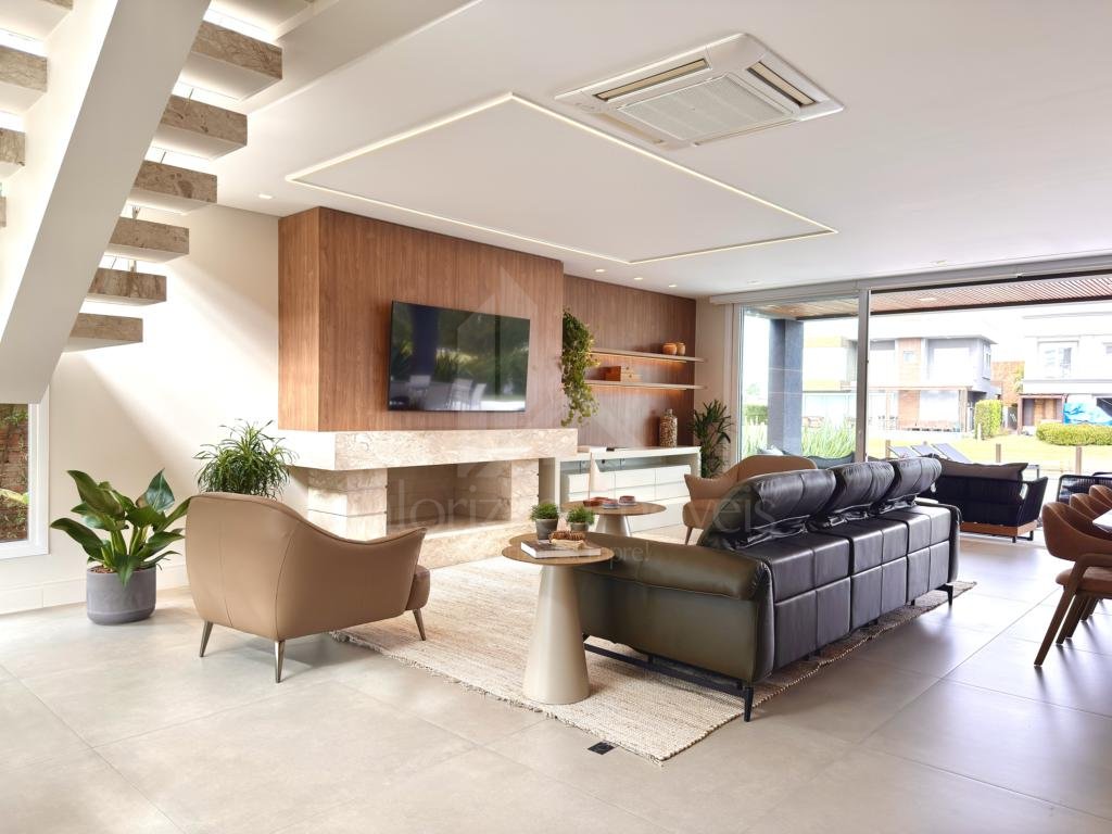 Casa em Condominio 4 dormitorios