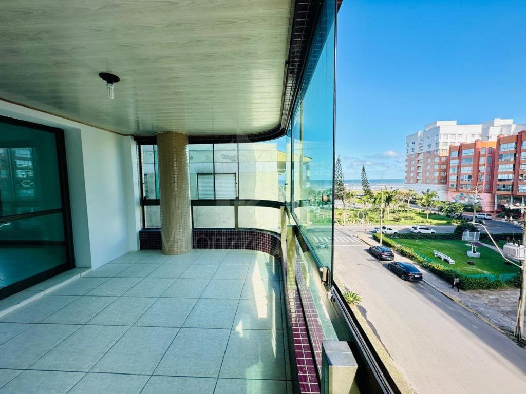 Apartamento 4 Dormitórios
