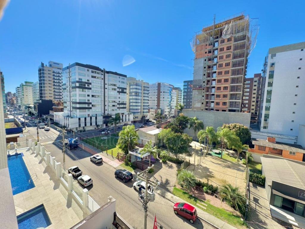 Apartamento 3 Dormitórios