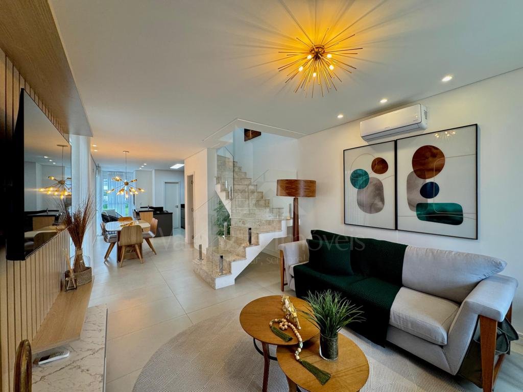 Casa em Condominio 3 dormitorios