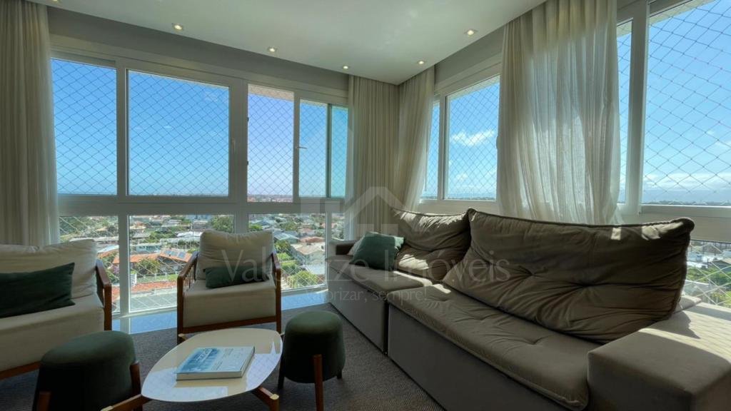 Apartamento 3 Dormitórios