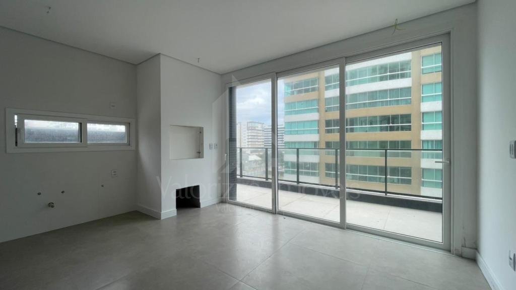 Apartamento 3 Dormitórios