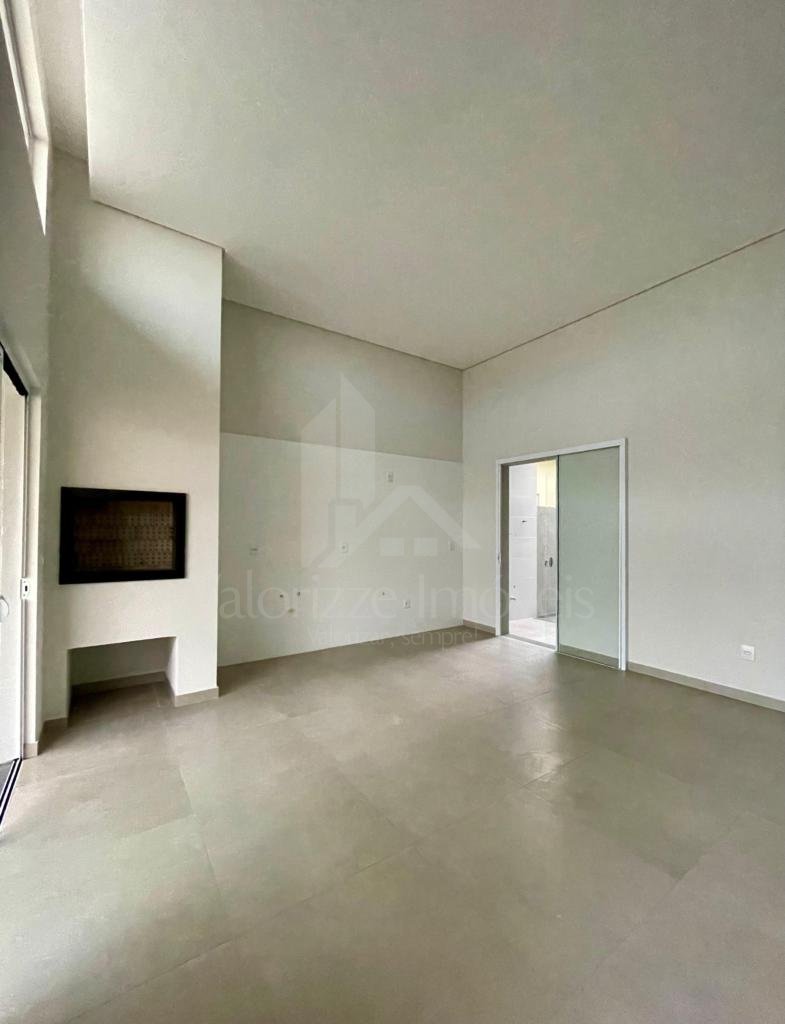 Casa 2 Dormitórios