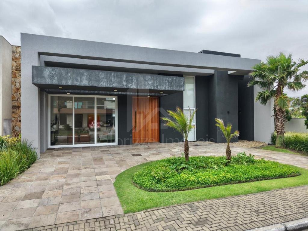 Casa em Condominio 4 dormitorios