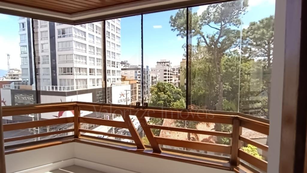 Apartamento 3 Dormitórios