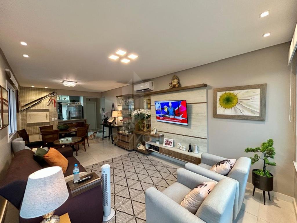 Apartamento 3 Dormitórios