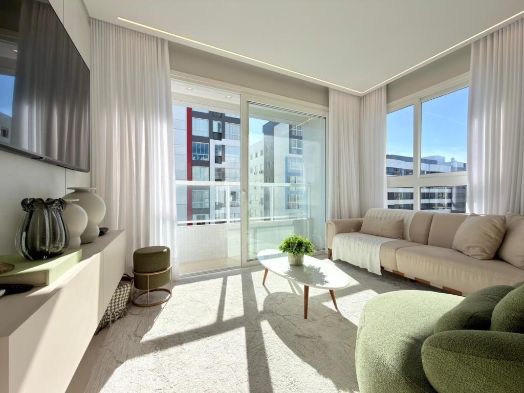 Apartamento 3 Dormitórios