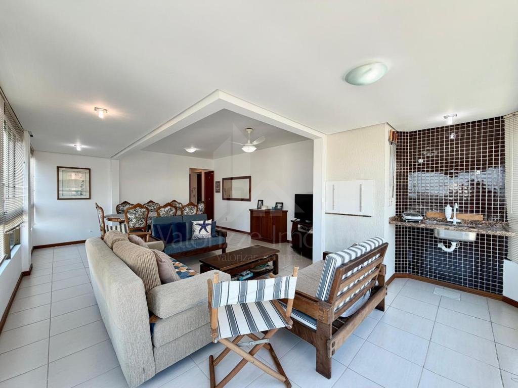 Apartamento 3 Dormitórios