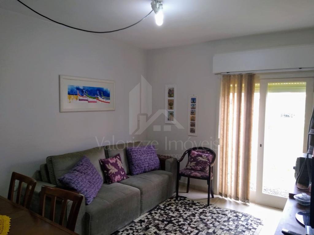 Casa 2 Dormitórios