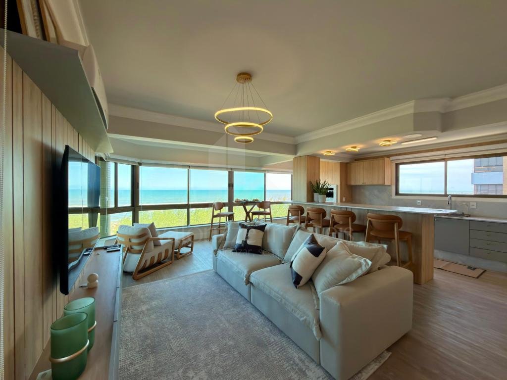 Apartamento 3 Dormitórios