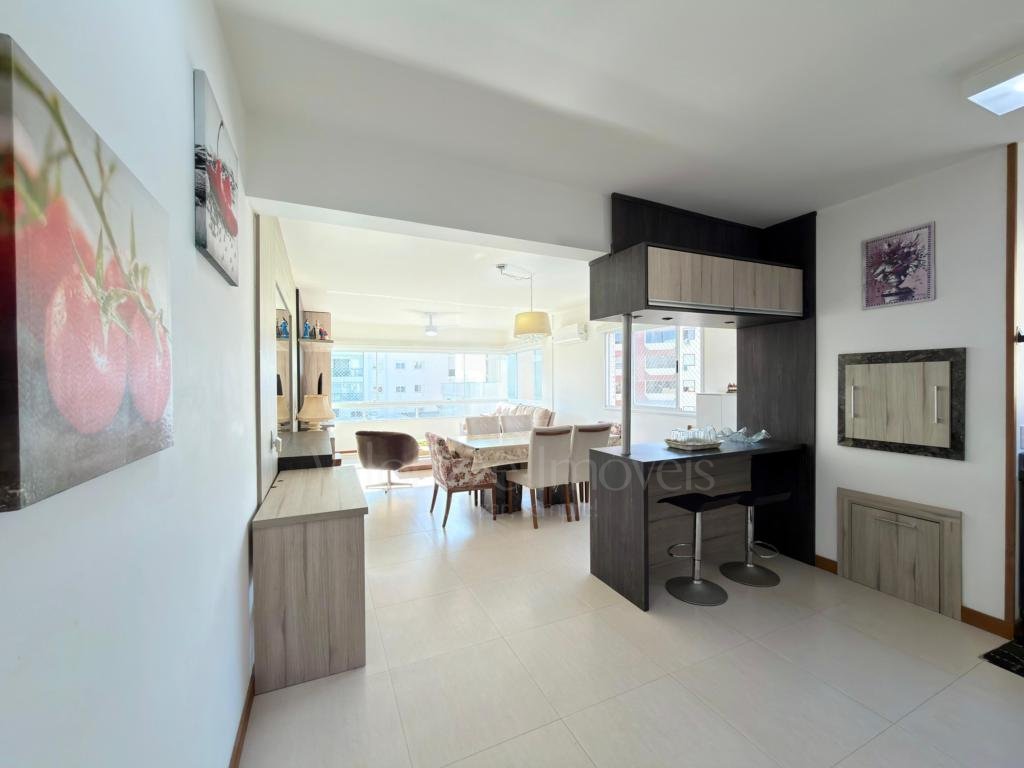 Apartamento 3 Dormitórios