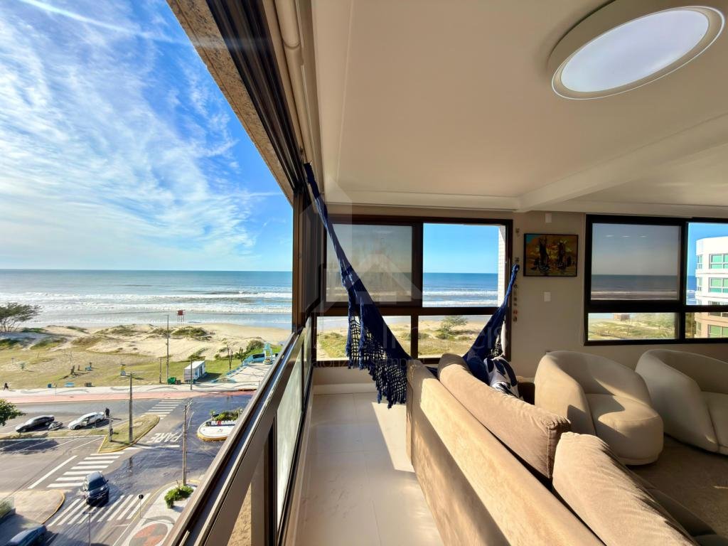 Apartamento 4 Dormitórios