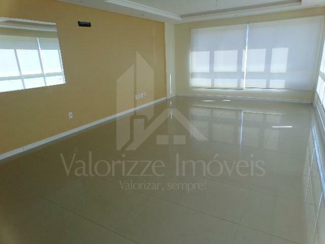 Apartamento 3 Dormitórios