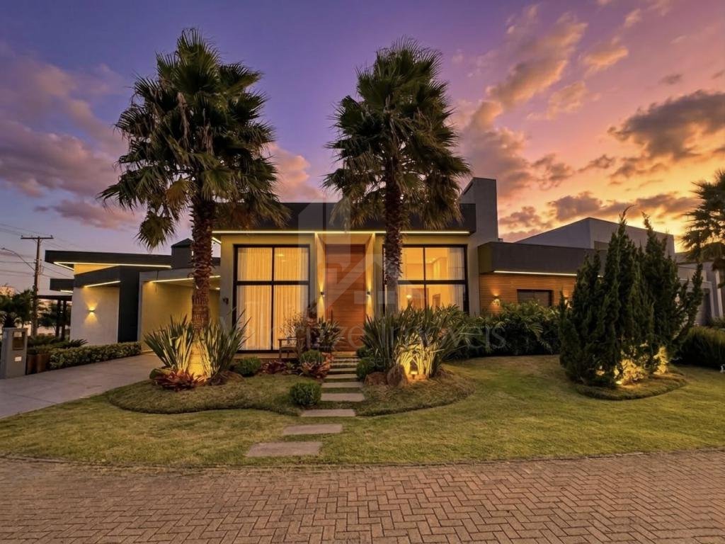 Casa em Condominio 4 dormitorios