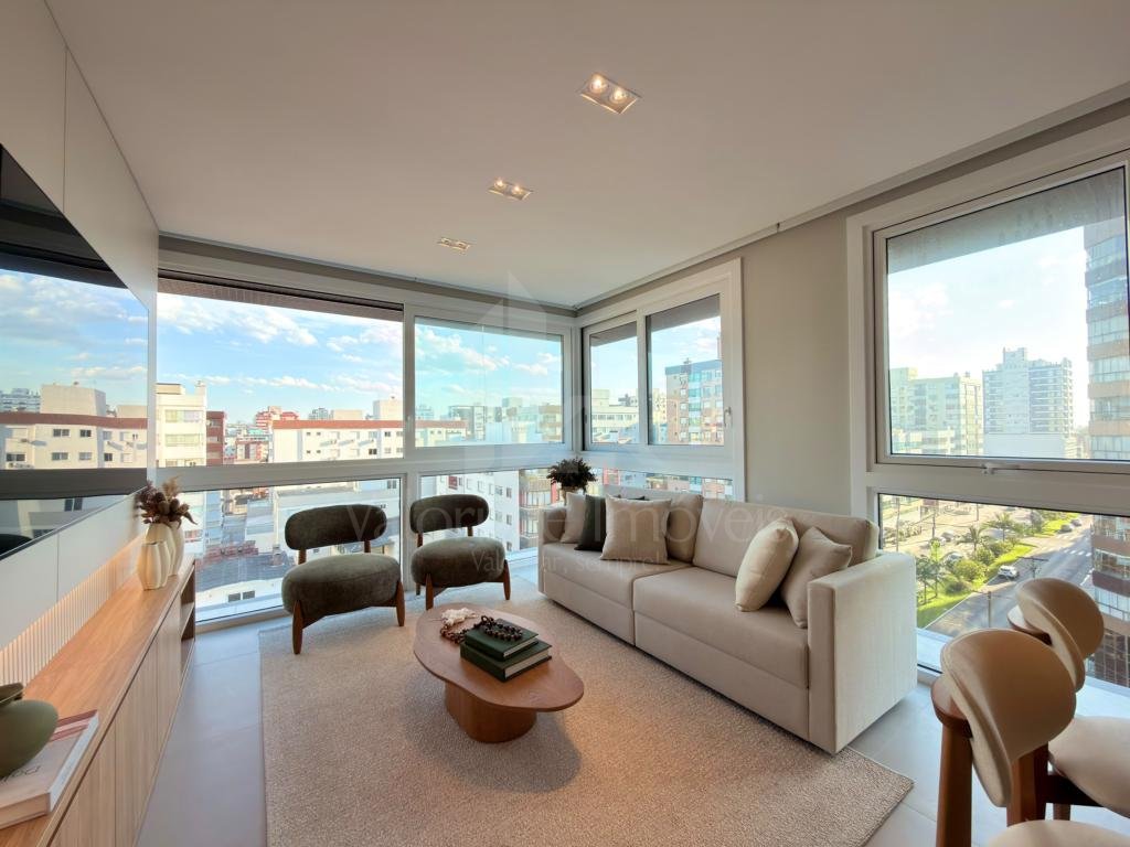 Apartamento 3 Dormitórios