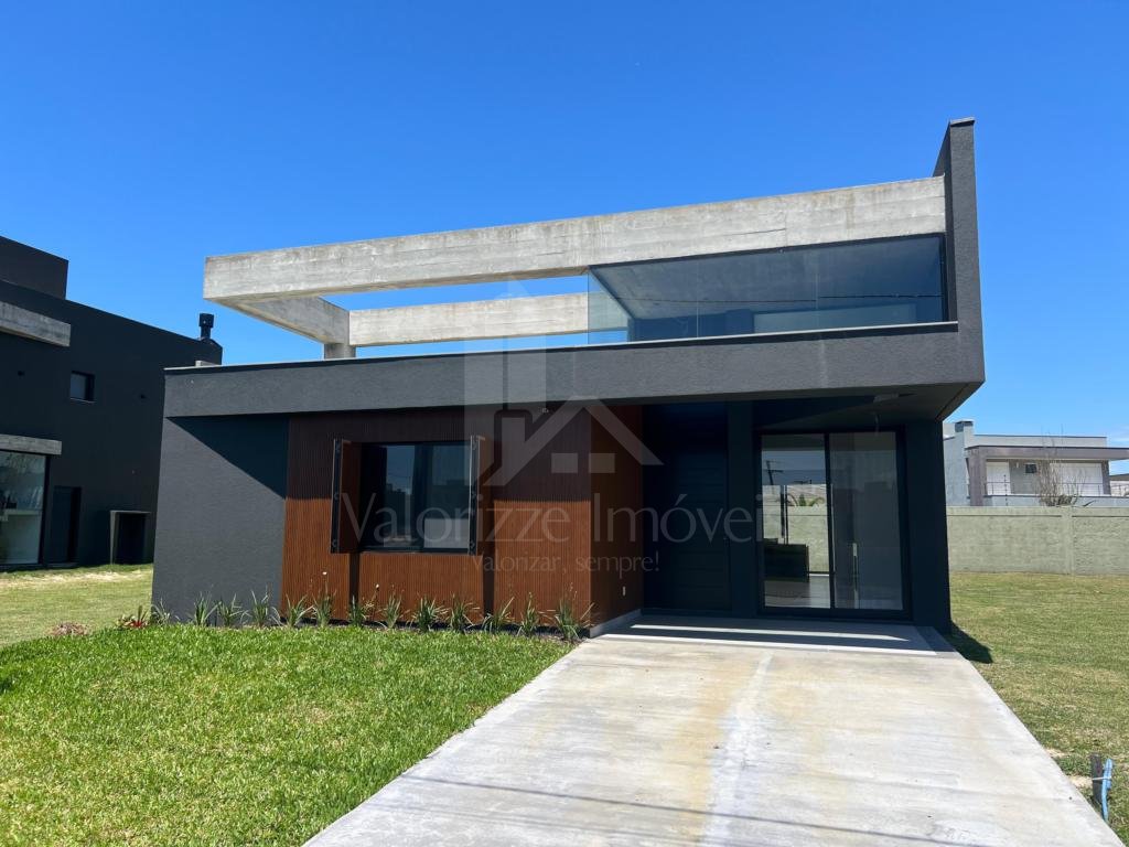 Casa em Condominio 4 dormitorios