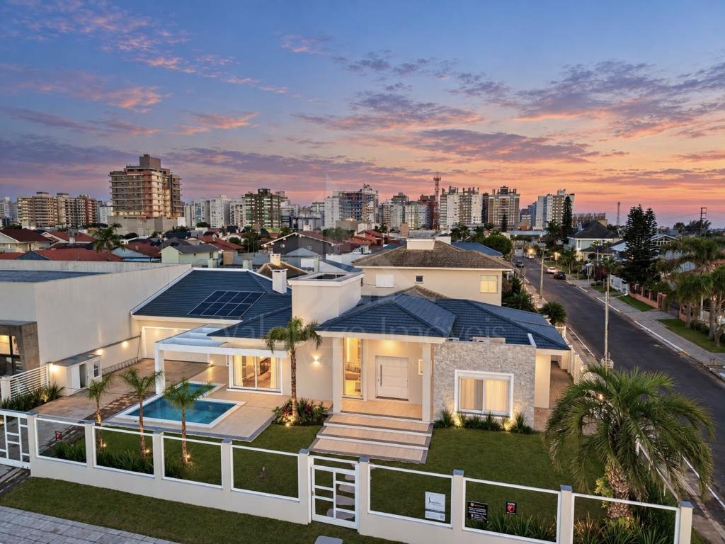 Casa 3 Dormitórios